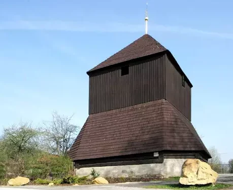 Zvonice Rovensko pod Troskami